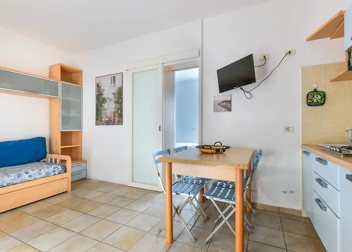 3b * Marina di Campo